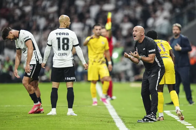 Vincenzo Italiano Kararını Açıkladı: Avrupa Öncesi Vlahovic Uyarısı
