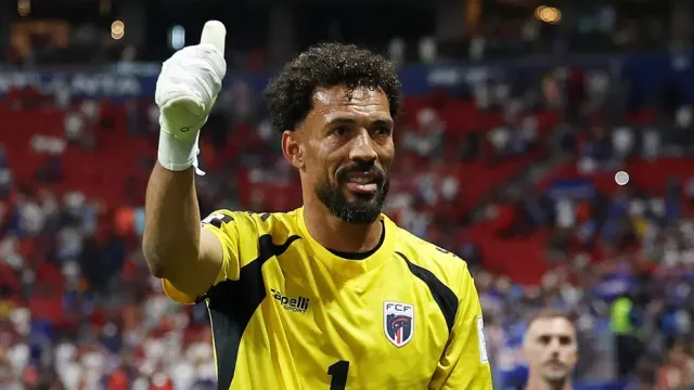Dünya Kupası'nın Yıldızı Vozinha Colo Colo ile Anlaştı