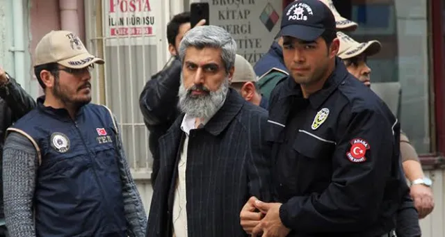 Alparslan Kuytul'un Evine Polis Operasyonu
