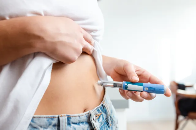 Güzellik Uğruna Tehlikeli Yarış: Testosteron ve Protein Tozu Bağımlılığında Alarm