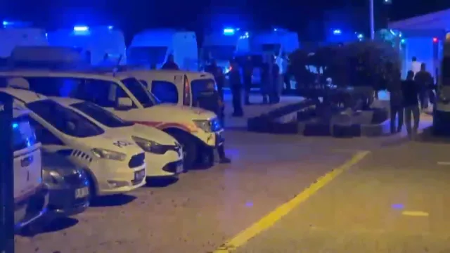 Zeytinburnu Açıklarında Gemide Zehirlenme Alarmı: 4 Personel Hastaneye Kaldırıldı