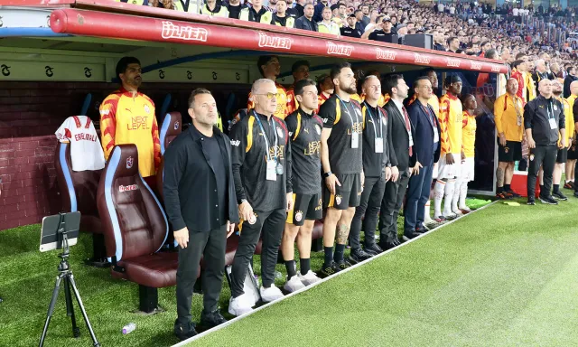 Okan Buruk, Galatasaray kariyerinde bir ilk yaşadı