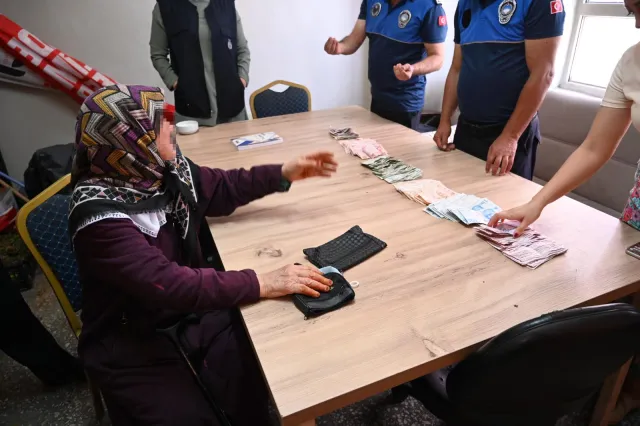 Kırıkkale'de Zabıta Operasyonu: Dilencinin Üzerinden Servet Çıktı