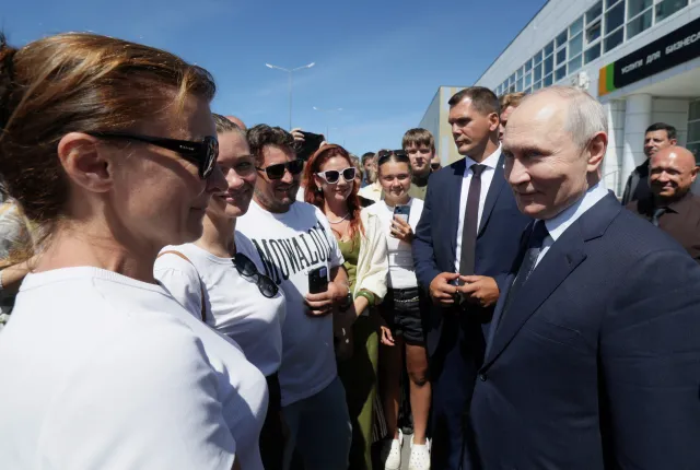 Putin'den Tartışmalı Kuril Adaları'na Kritik Ziyaret: Japonya'dan Sert Tepki