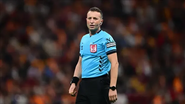 Galatasaray-Fenerbahçe Derbisinin Hakemi Belli Oldu: İşte Kritik Atama