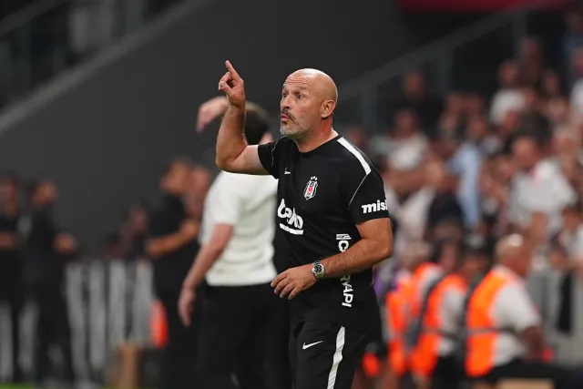 Vincenzo Italiano'dan 6-2'lik Galibiyet Sonrası Fenerbahçe Derbisi Mesajı