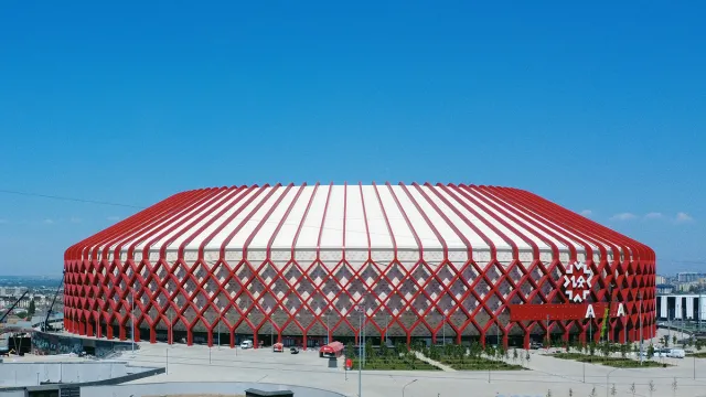 Kırgızistan'da 51 Bin Kişilik Dev Stadyum Tamamlandı