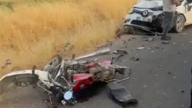 Mardin'de Feci Kaza: Otomobille Çarpışan Motosikletteki İki Kişi Hayatını Kaybetti
