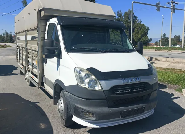 Tescilsiz Plaka Kullanan Sürücüye Büyük Ceza: 140 Bin Lira