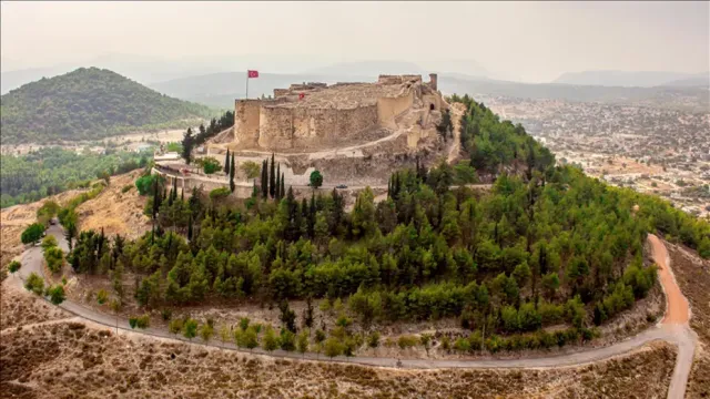 Mersin'in Tarihi Silifke Kalesi Gece Müzeciliği ile Işıl Işıl Olacak