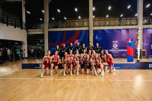 U17 Kadın Milli Voleybol Takımı Dünya İkincisi Oldu
