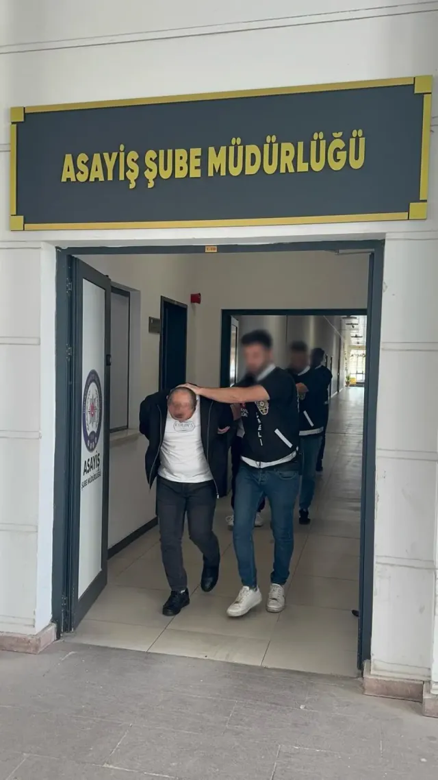 Kocaeli'de Büyük Vurgun: 160 Kişi Araç Alım-Satım Vaadiyle Mağdur Edildi