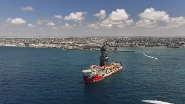 Türkiye'nin Enerji Hamlesi: Çağrı Bey Sondaj Gemisi Somali'ye Ulaştı