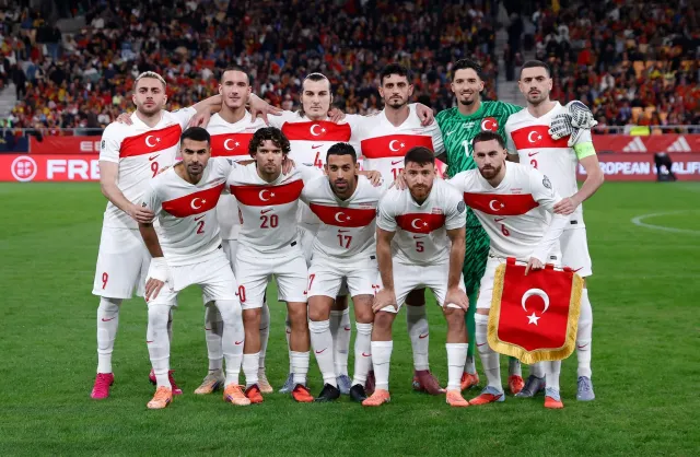 Galatasaray Transferde Gaza Basıyor: Leao ve İki Milli Yıldızın Peşinde