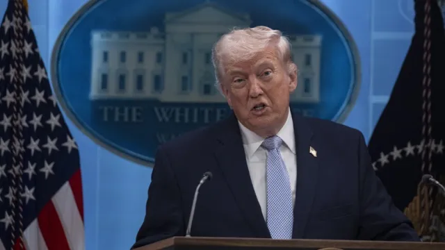 Donald Trump'tan Çarpıcı Hürmüz Boğazı Açıklaması: Tam Kontrol Bizde