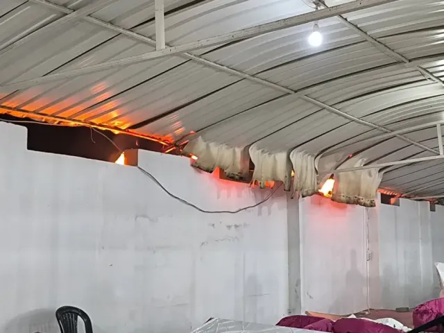 Hatay'daki Düğünde Korkutan Yangın: Alevlere Aldırış Etmeden Halaya Devam Ettiler