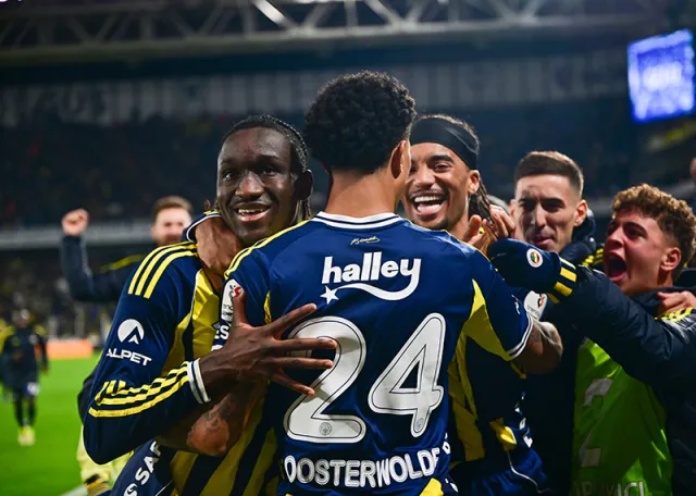 Fenerbahçe'de Sürpriz Ayrılık: İki İsim İstanbul'dan Ayrıldı