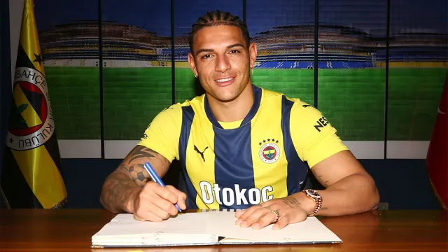 Fenerbahçe'de Diego Carlos Bombası: Tecrübeli Stoper Como Yolunda