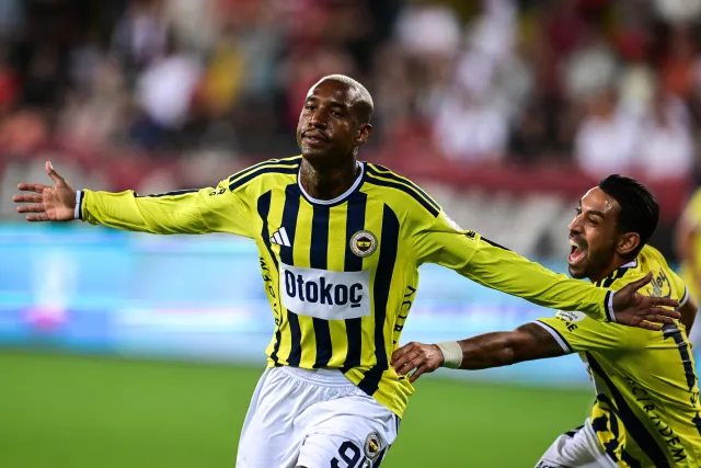 17 Yıllık Hasret İçin Son Tur: Fenerbahçe'nin Olimpik Lyon Maçı Muhtemel 11'i