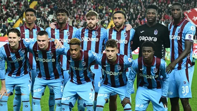 Trabzonspor Kupada Yarı Final Peşinde: Samsunspor Deplasmanı Hazırlığı