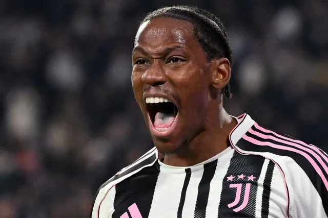 Galatasaray'da Jonathan David Sürprizi: Yönetim İkiye Bölündü