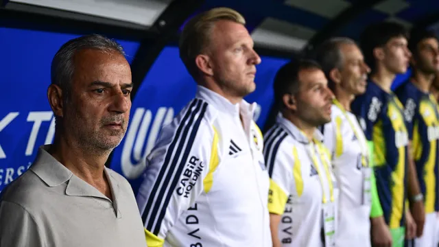 Fenerbahçe'nin Defosu İsmail Kartal mı? Spor Yazarlarından Sert Eleştiriler