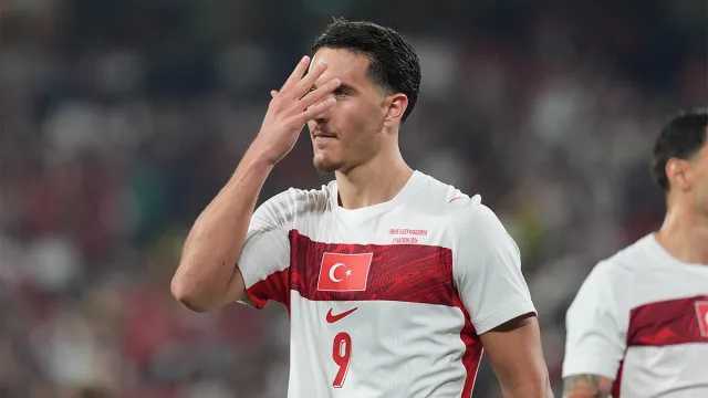 Galatasaray, Deniz Gül Transferinde Mutlu Sona Ulaştı: İstanbul'a Geliyor