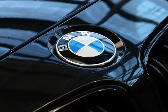 BMW'den Dev Geri Çağırma: Yangın Riski Nedeniyle 300 Binden Fazla Araç Servise Çağrılıyor