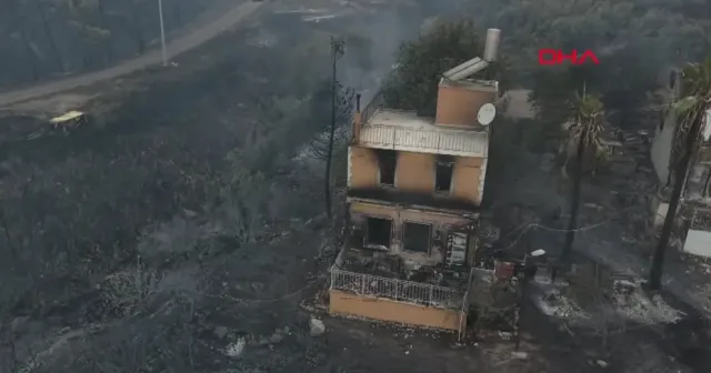 Kumluca'da Orman Yangını Paniği: 50 Hane Tahliye Edildi
