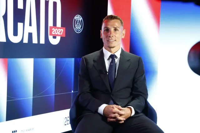 PSG'ye 11 yıl sonra geri döndü: 2029'a kadar resmi imza