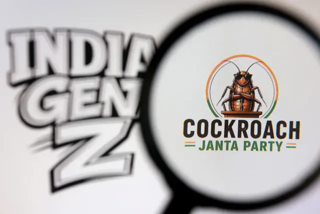 Hindistan'da Sınav Yolsuzluğu Krizi: Hamamböceği Partisi Sokaklarda