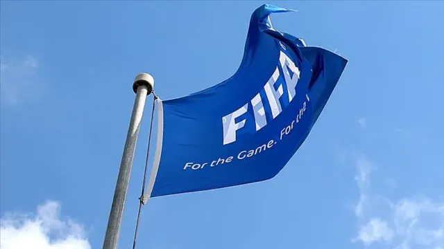 FIFA'dan Süper Lig ve 2. Lig Ekiplerine Ağır Ceza: 3 Türk Takımına Transfer Yasağı