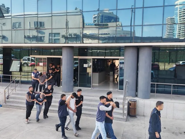 Bursa Merkezli 6 İlde Yatırım Dolandırıcılığı Operasyonu: 8 Tutuklama