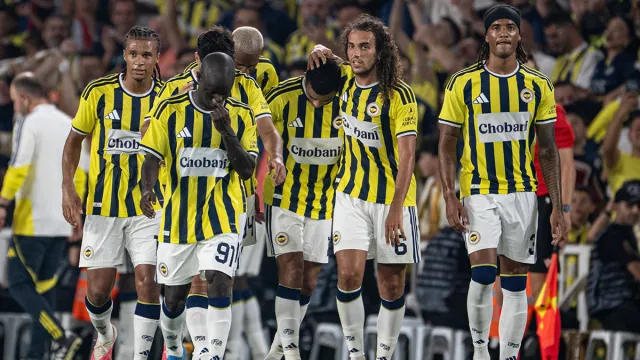 Gençlerbirliği - Fenerbahçe Maçı Canlı Anlatım: Süper Lig'de İlk Heyecan