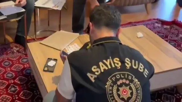 İstanbul'da Masaj Salonlarına Fuhuş Operasyonu: 6 Gözaltı