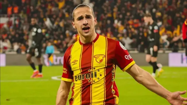 Süper Lig'de Transfer Hareketliliği: Göztepe ve Galatasaray Arasında Takas Görüşmeleri