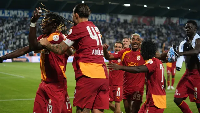 Galatasaray'a Sporting Maçı Öncesi Büyük Şok: Abdülkerim Bardakcı Riski
