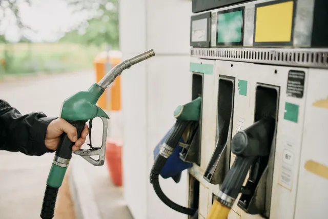 Akaryakıtta Dev Artış: Benzin, Motorin ve LPG Fiyatları Yeniden Belirlendi