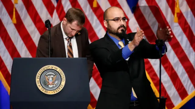 Trump'ın Konuşmalarından Vurgun: Teleprompter Operatöründen Bahis Skandalı