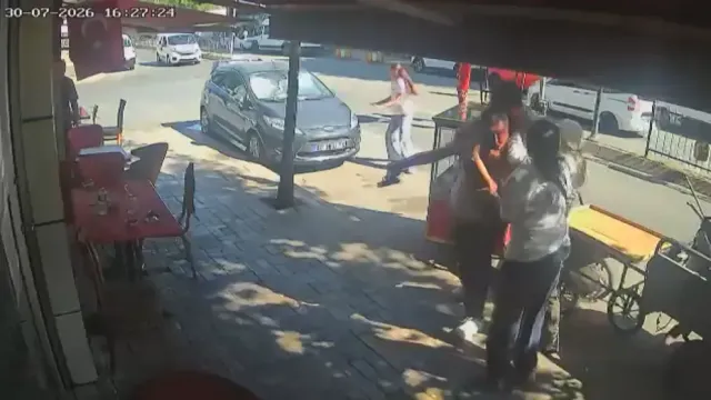 Bayrampaşa'da Laf Atma Kavgası Facia ile Bitti: Güvenlik Kamerası Görüntüleri Ortaya Çıktı