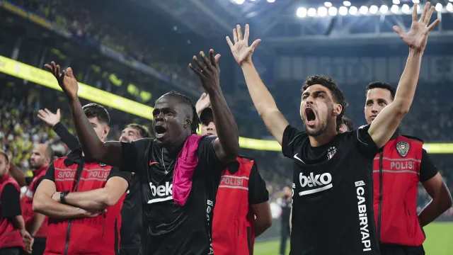 Beşiktaş, Bir Sezonluk Aranın Ardından Fenerbahçe Deplasmanında Derbi Kazandı