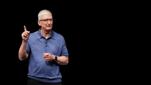 Appleda Tarihi Değişim: Tim Cook Görevi Bırakıyor, Yeni CEO John Ternus Oldu