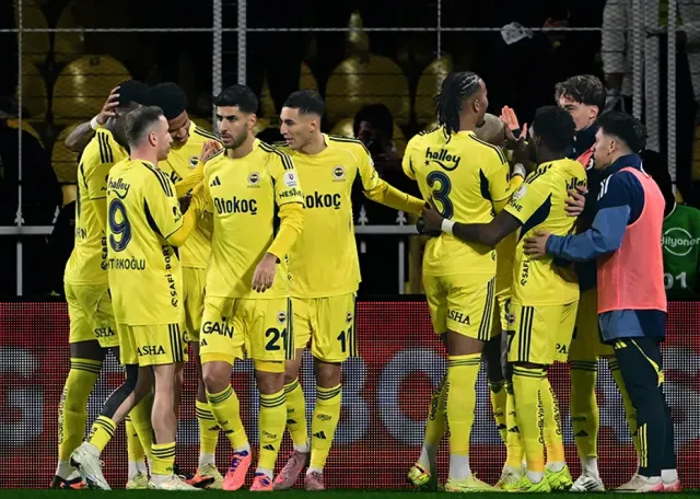 Fenerbahçe Türkiye Kupasında Konyaspor Karşısında: Yarı Final Hedefi