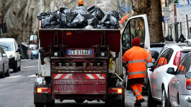 İtalya'da İnanılmaz Olay: 1 Milyon Avroluk Piyango Bileti Çöplükte Bulundu