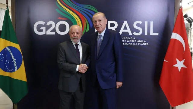 Cumhurbaşkanı Erdoğan'dan Brezilya Devlet Başkanı Silva ile Kritik Görüşme