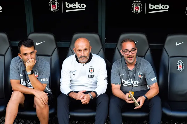 Vincenzo Italiano'dan Trossard'ın sakatlığı için açıklama geldi