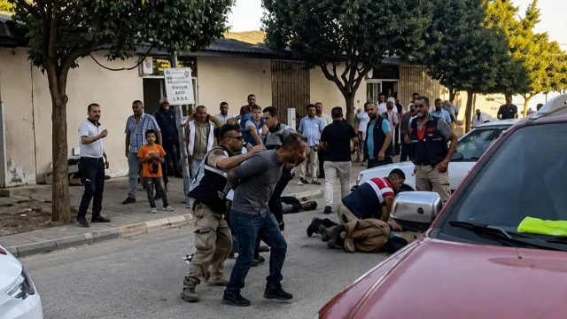 Şanlıurfa'da Hastane Bahçesinde Silahlı Saldırı: İstismar Şüphelisi Öldürüldü