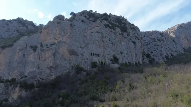 Samsun'un Tarihi Hazinesi: Asarkale ve Kral Kaya Mezarları Gün Yüzüne Çıkıyor