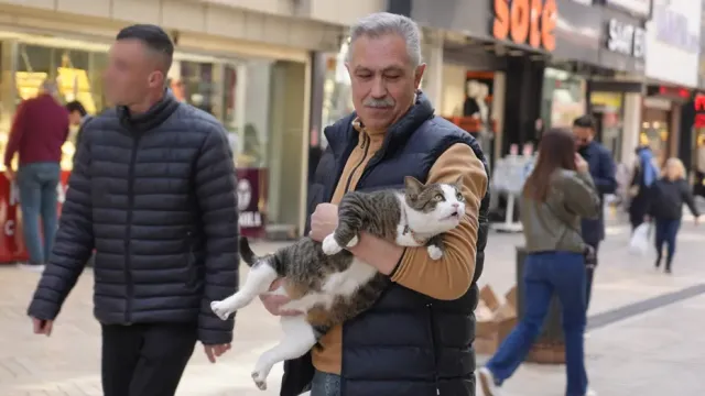 Ağır Yaralı Halde Hayata Tutunmuştu: İzmit Çarşısının Sembolü Prens