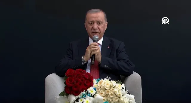 Cumhurbaşkanı Erdoğan'dan Samsun'da Gençlere Mesaj: Türkiye'yi Siz Yöneteceksiniz